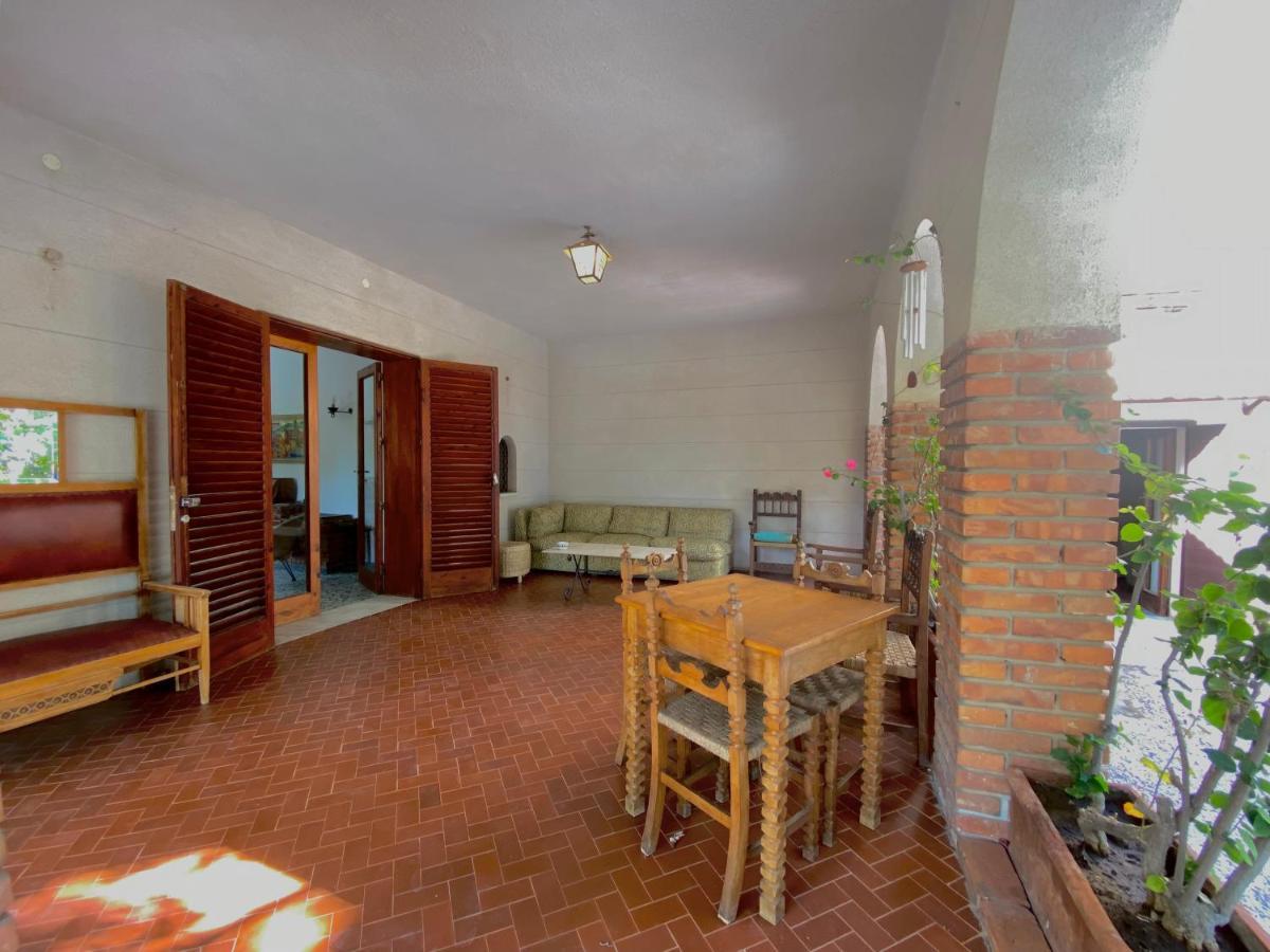 Villa Tana Pacenzia Чефалу Екстериор снимка