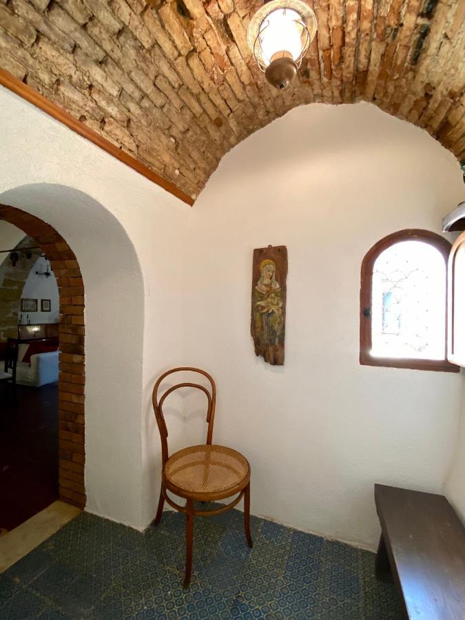 Villa Tana Pacenzia Чефалу Екстериор снимка