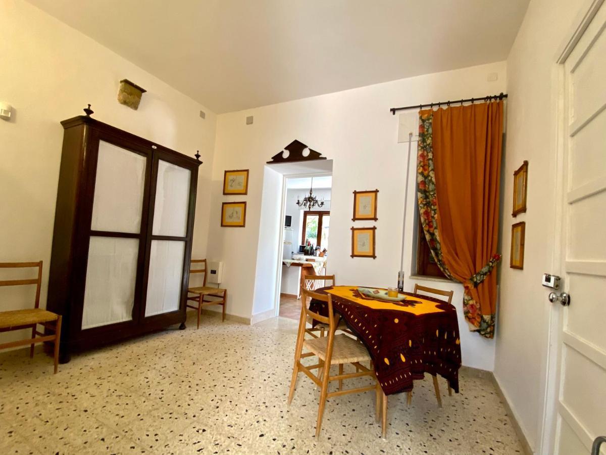 Villa Tana Pacenzia Чефалу Екстериор снимка