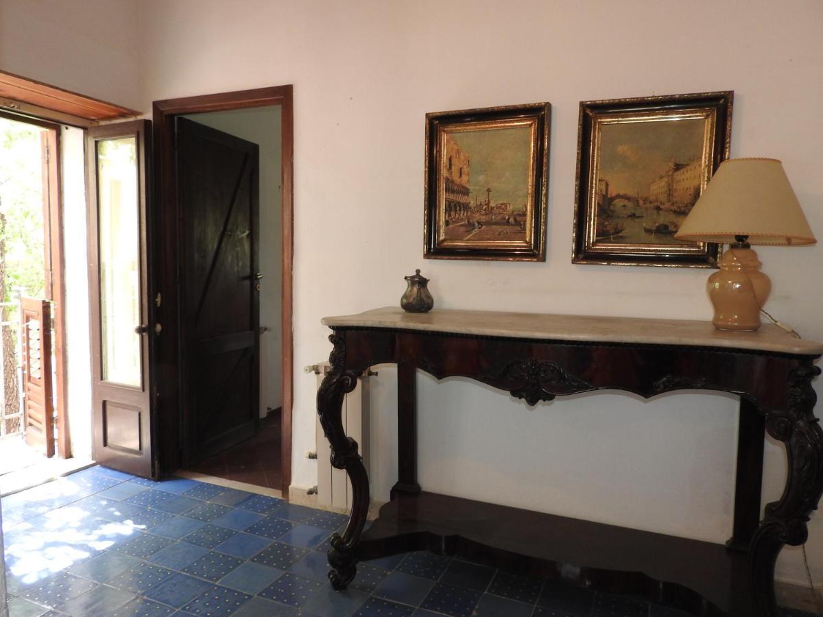 Villa Tana Pacenzia Чефалу Екстериор снимка