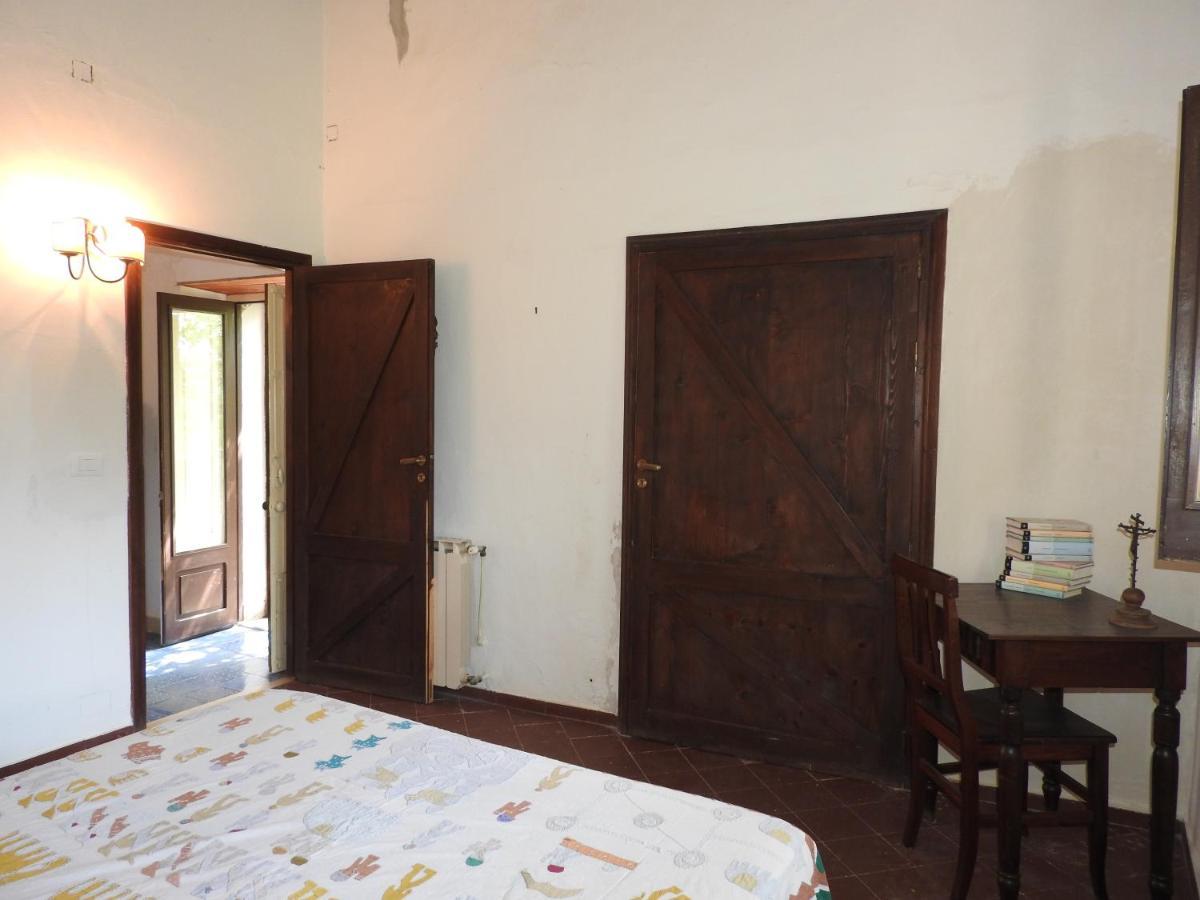 Villa Tana Pacenzia Чефалу Екстериор снимка