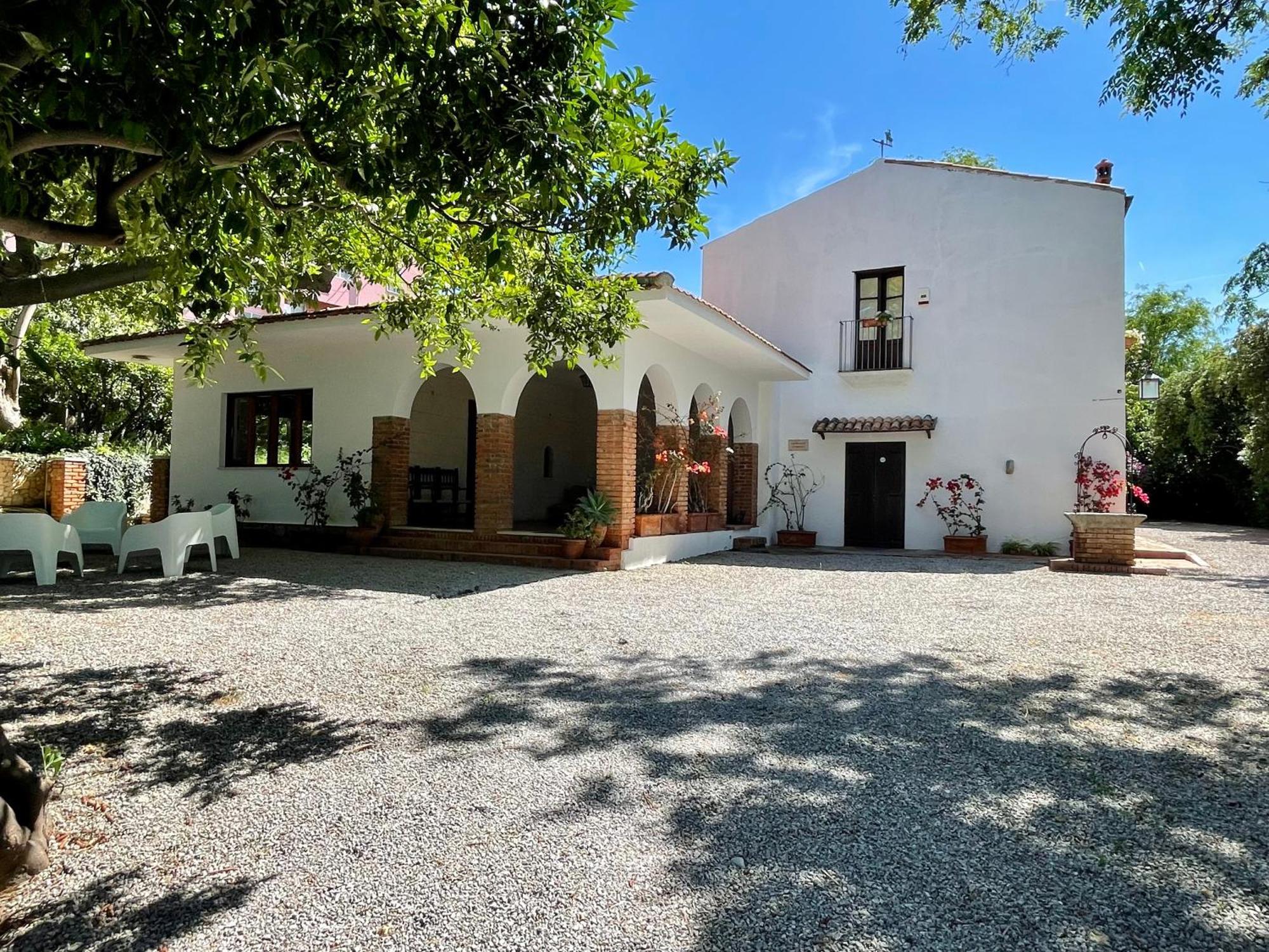 Villa Tana Pacenzia Чефалу Екстериор снимка